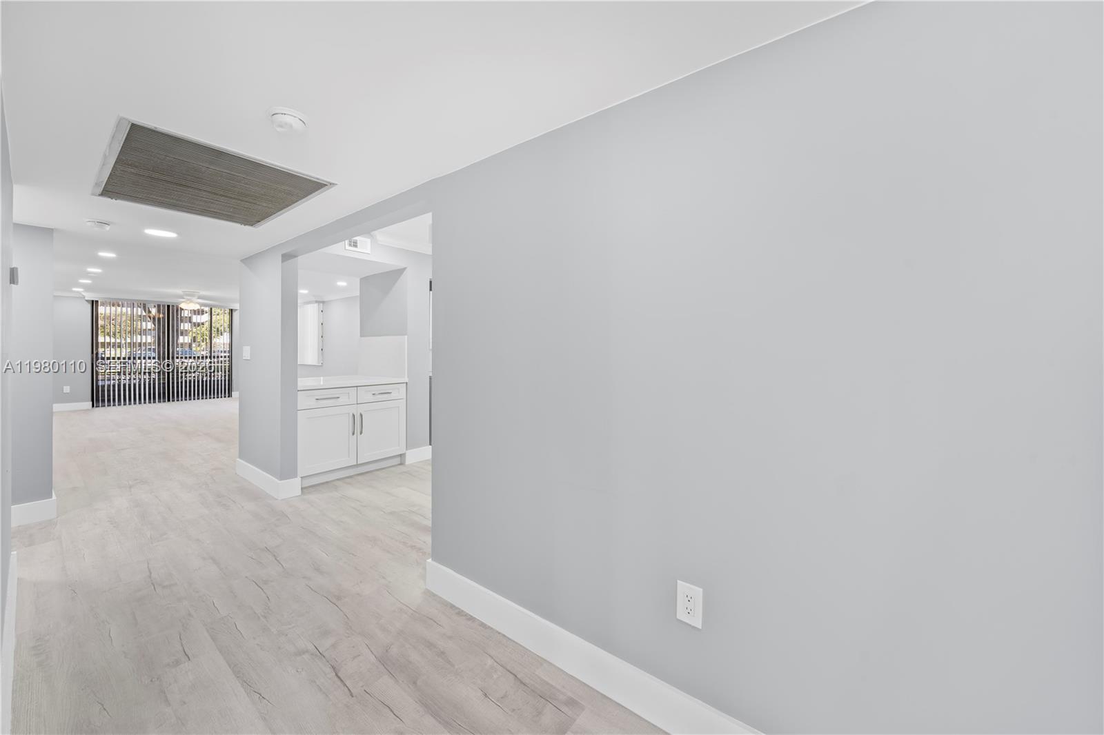 COLONY POINT 5 CONDO - Residential