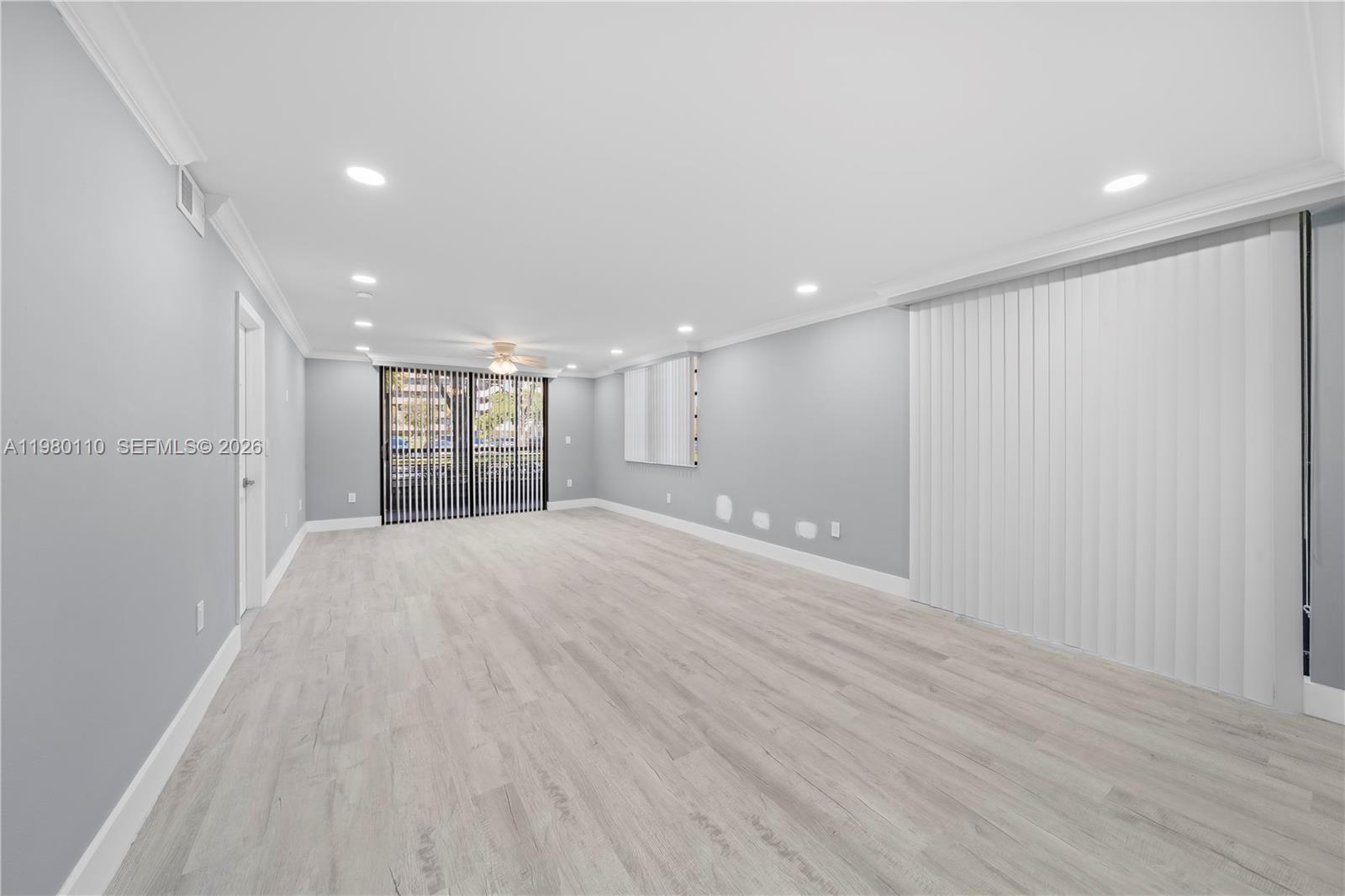 COLONY POINT 5 CONDO - Residential