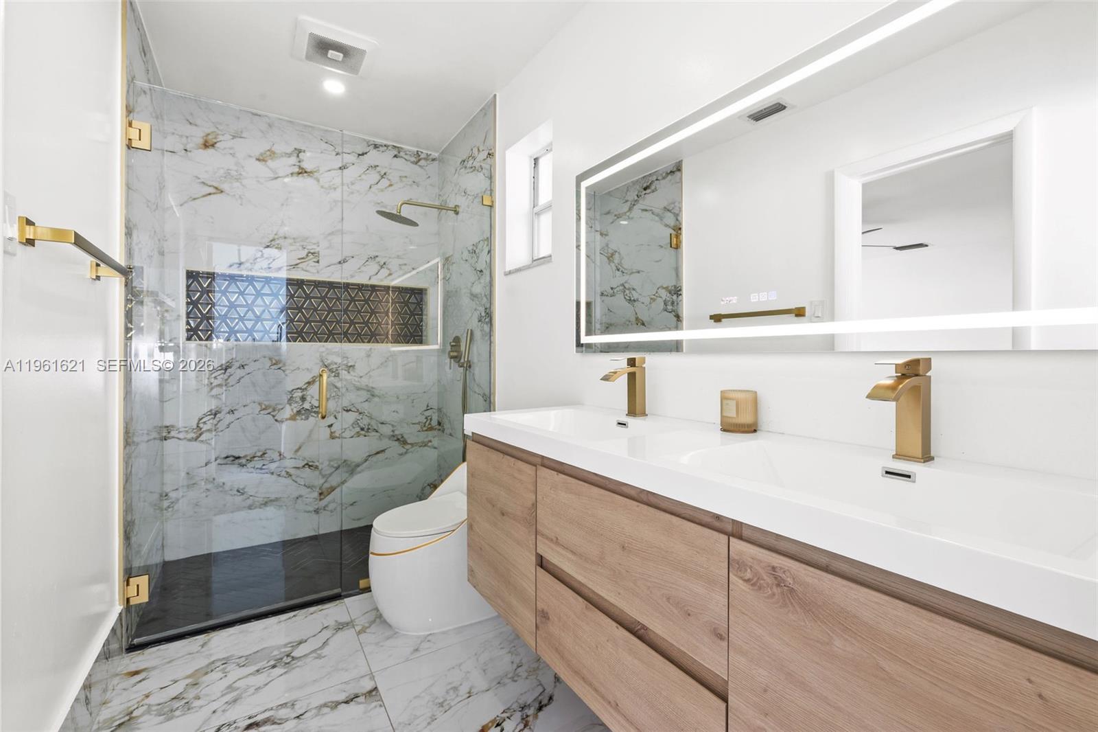 HOLLYWOOD HILLS NORTH SEC - Residential