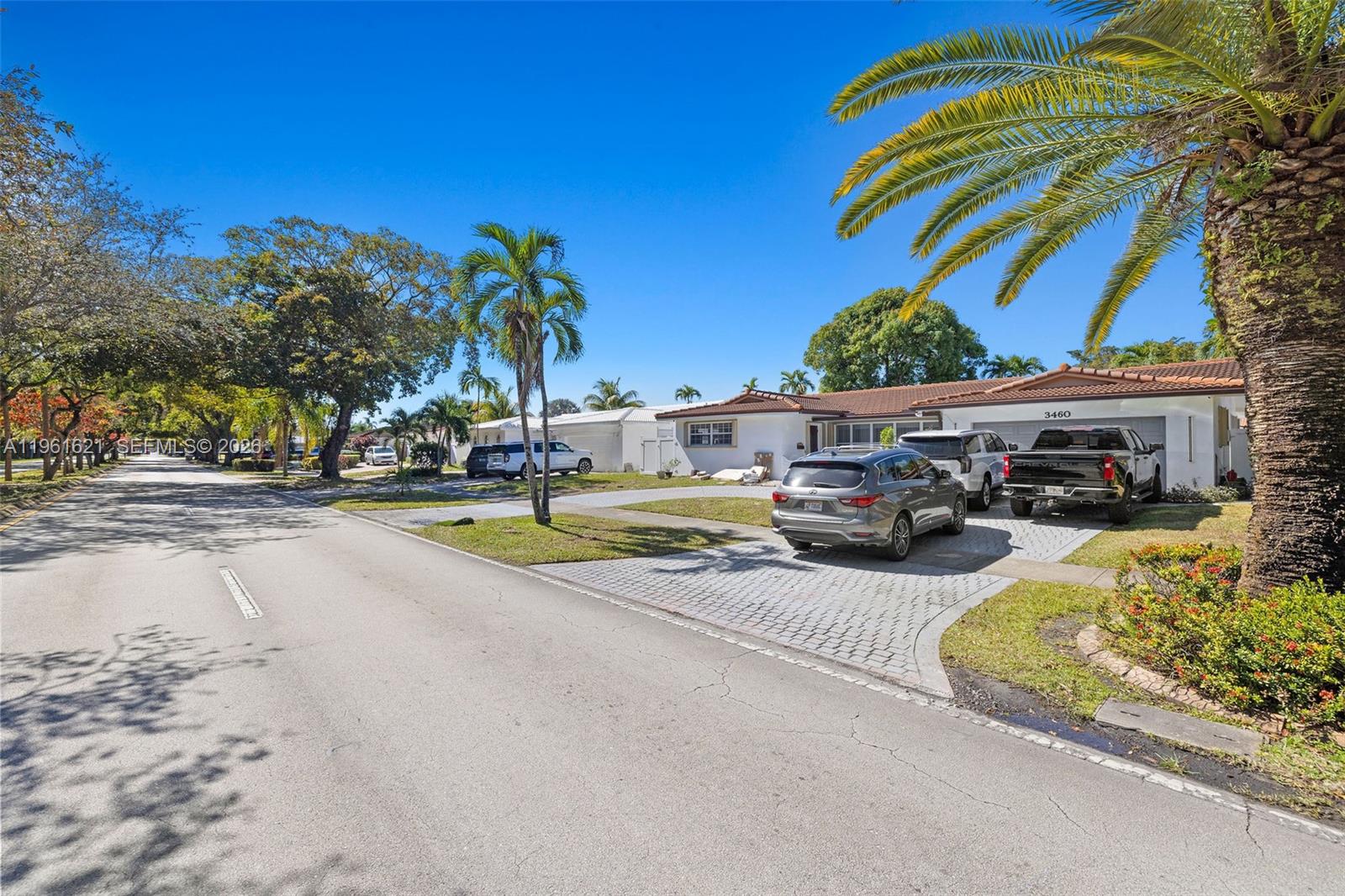 HOLLYWOOD HILLS NORTH SEC - Residential