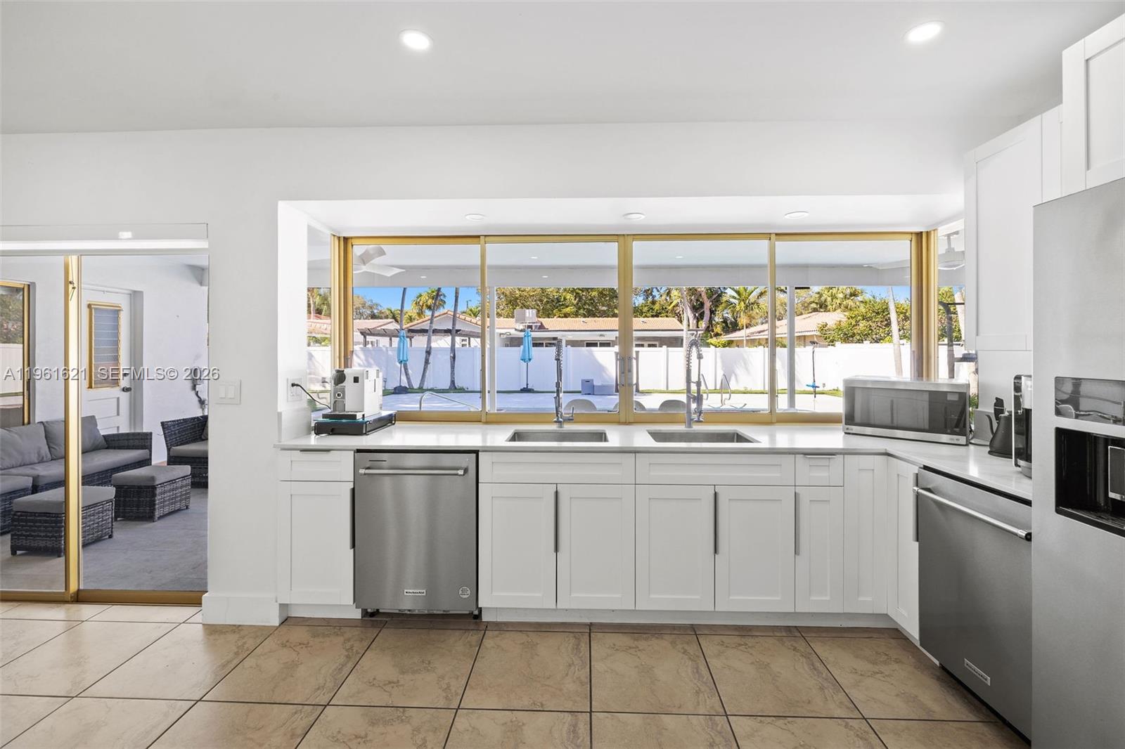 HOLLYWOOD HILLS NORTH SEC - Residential