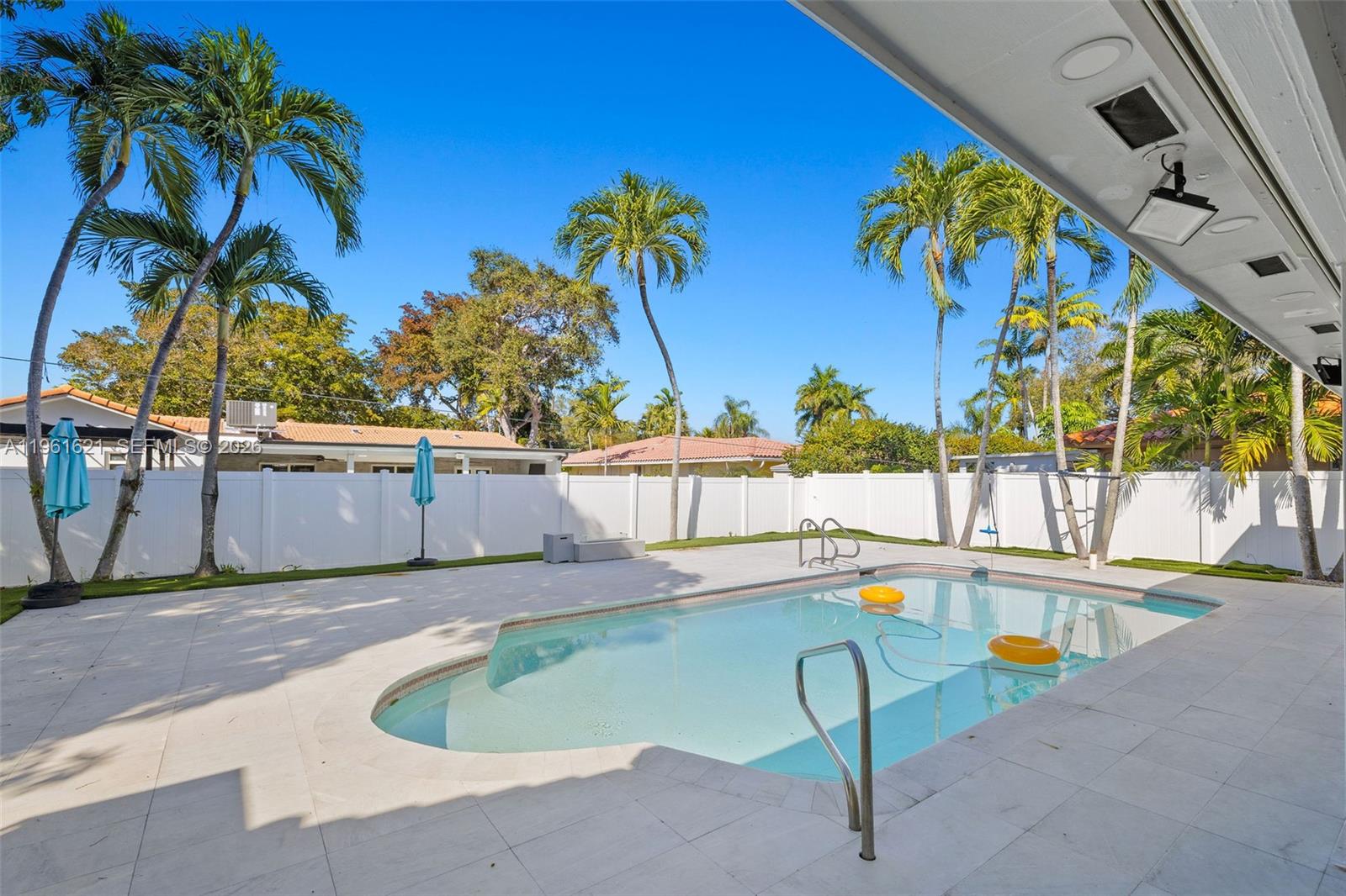 HOLLYWOOD HILLS NORTH SEC - Residential