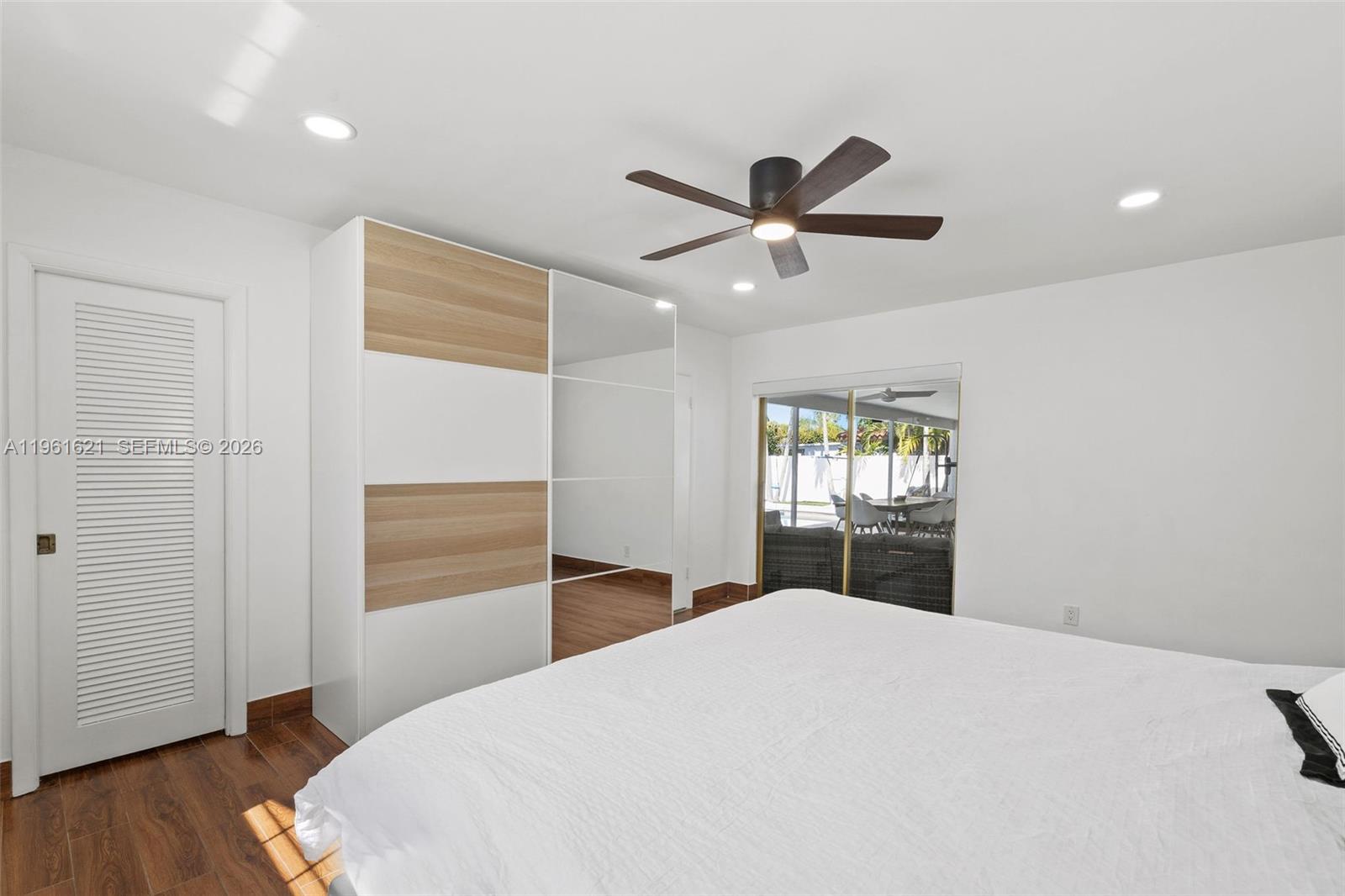 HOLLYWOOD HILLS NORTH SEC - Residential