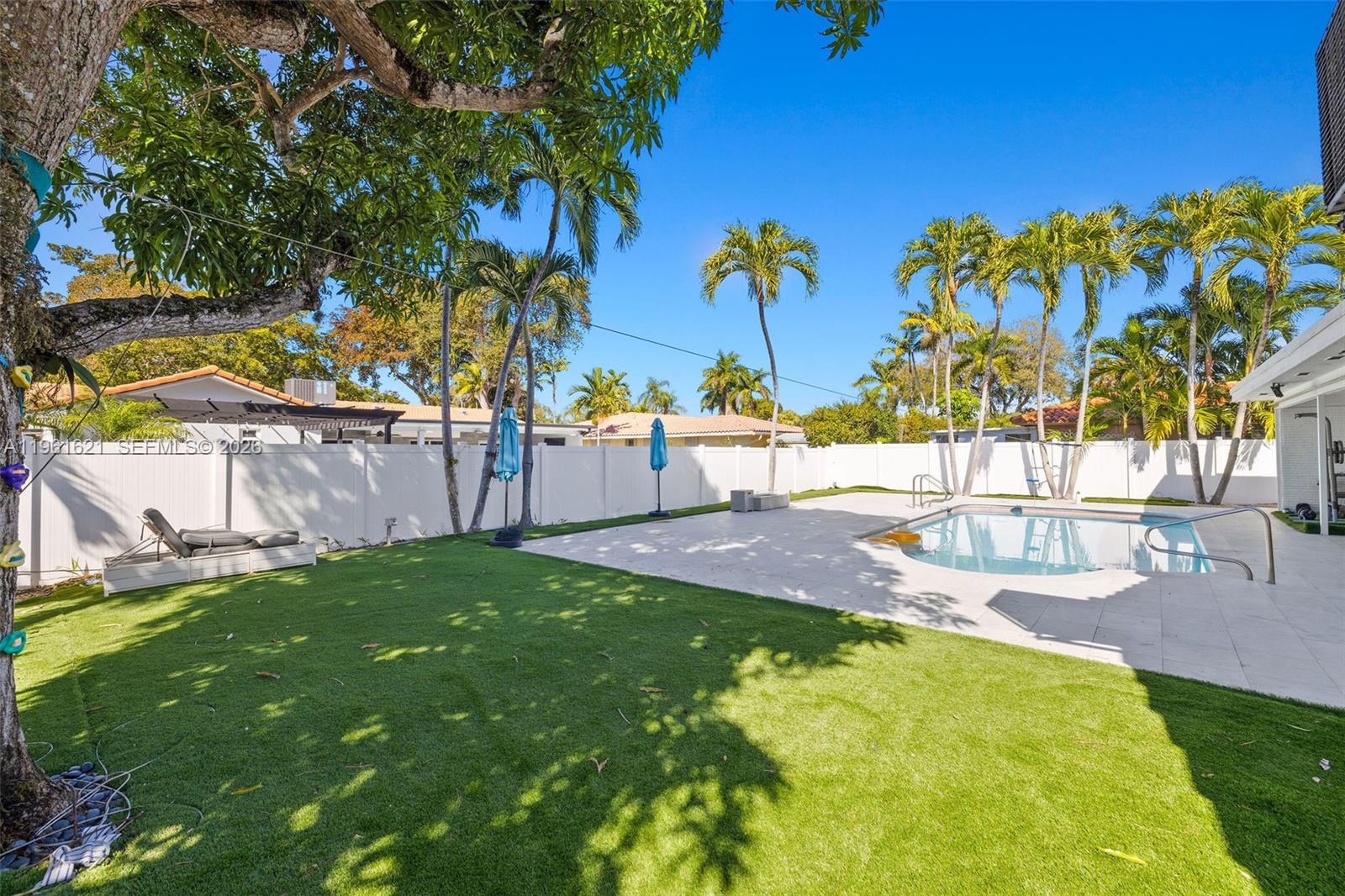 HOLLYWOOD HILLS NORTH SEC - Residential