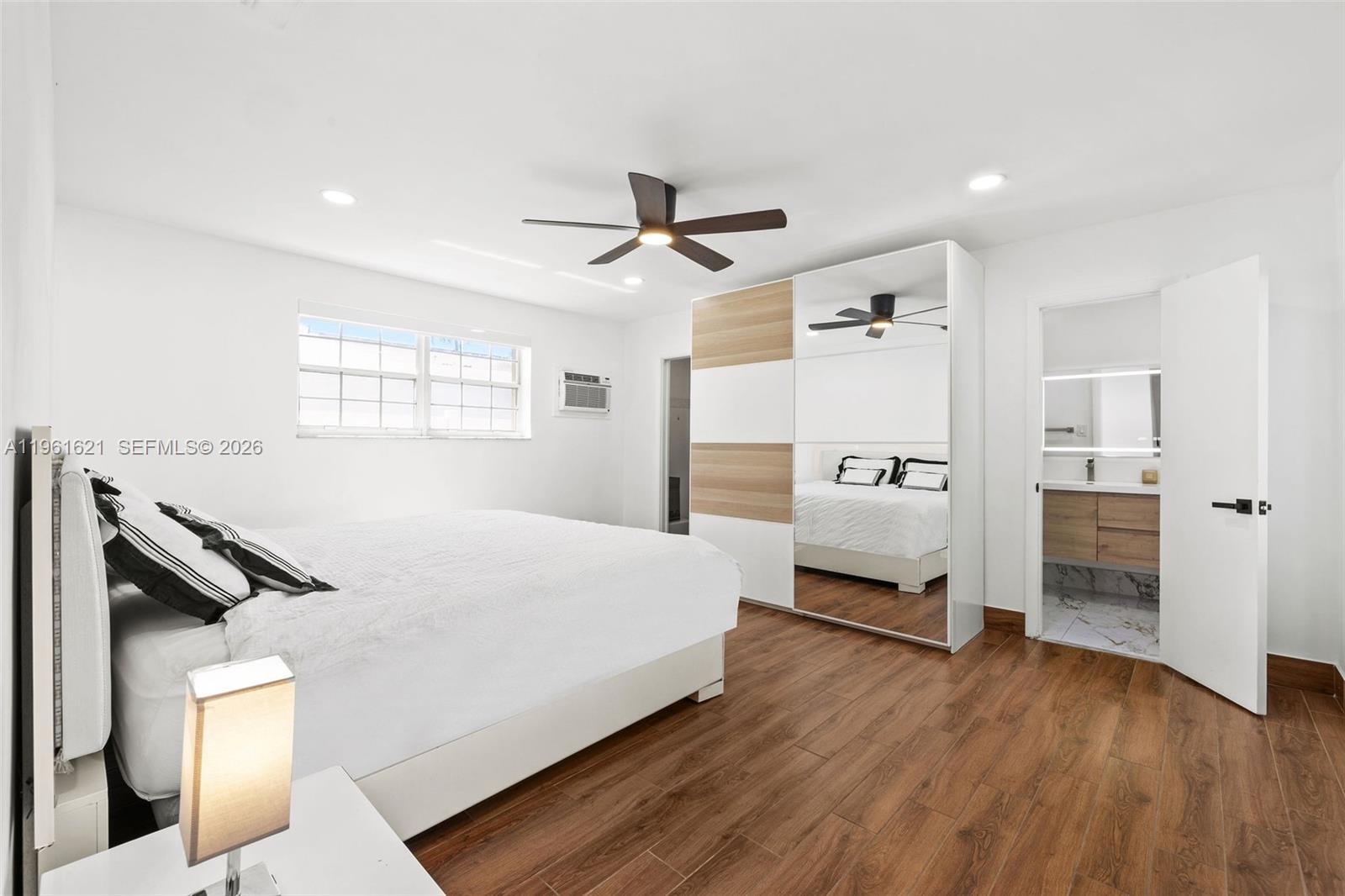 HOLLYWOOD HILLS NORTH SEC - Residential