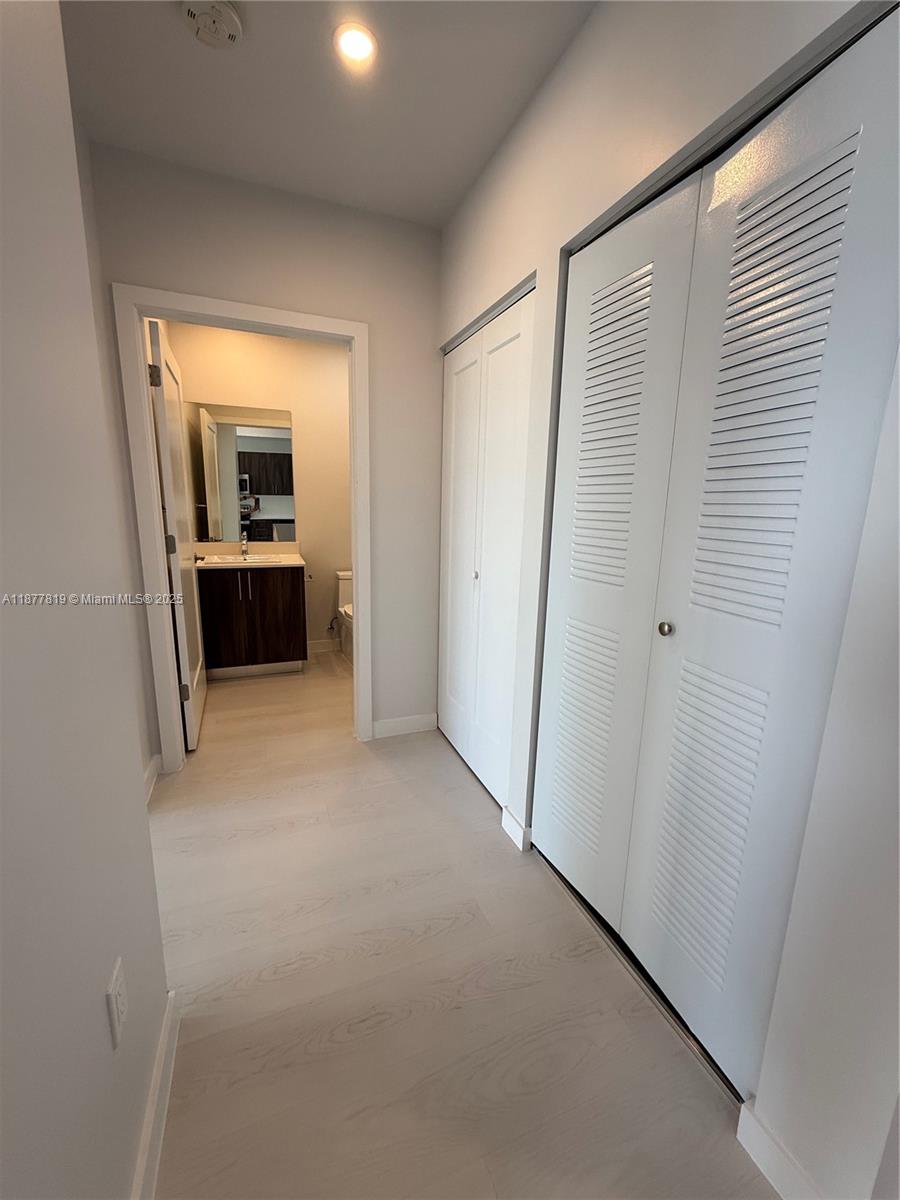 MORNINGSIDE ACRES - Residential Lease