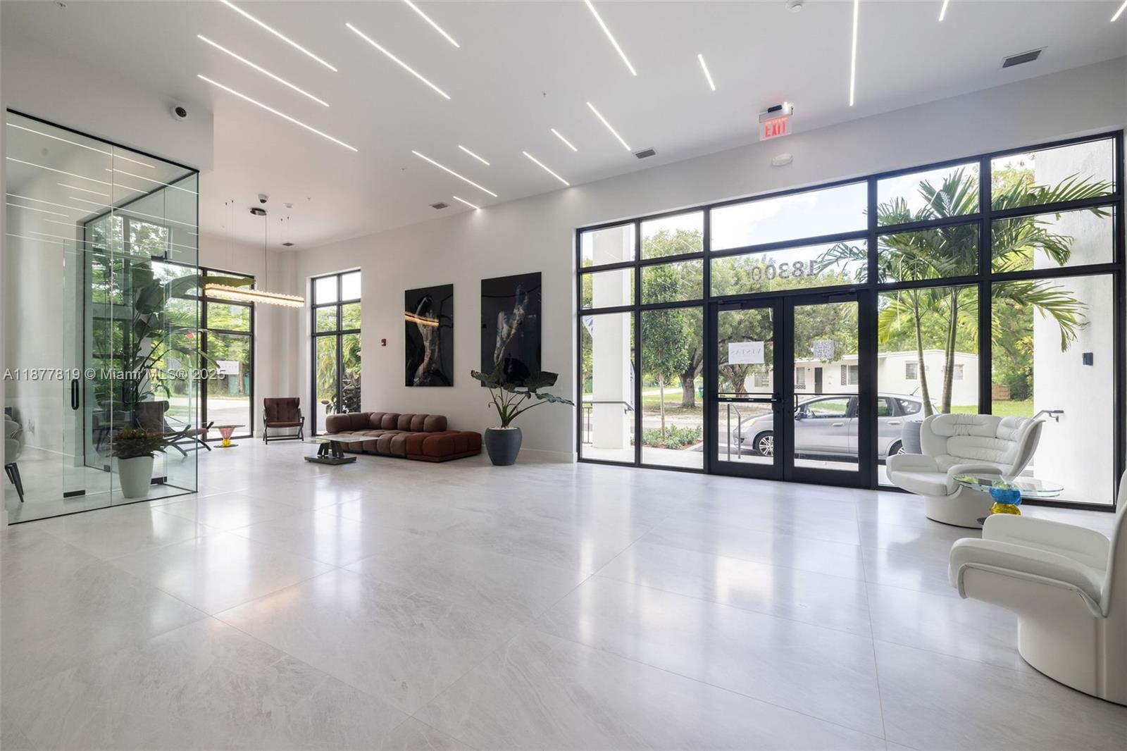 MORNINGSIDE ACRES - Residential Lease