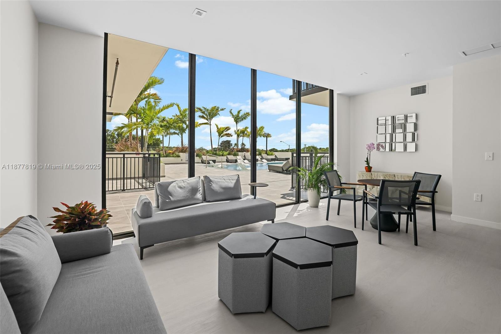 MORNINGSIDE ACRES - Residential Lease