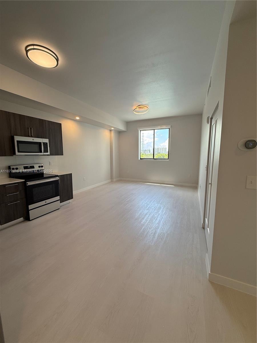 MORNINGSIDE ACRES - Residential Lease