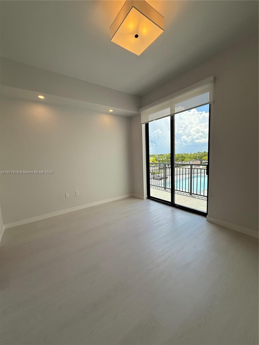 MORNINGSIDE ACRES - Residential Lease