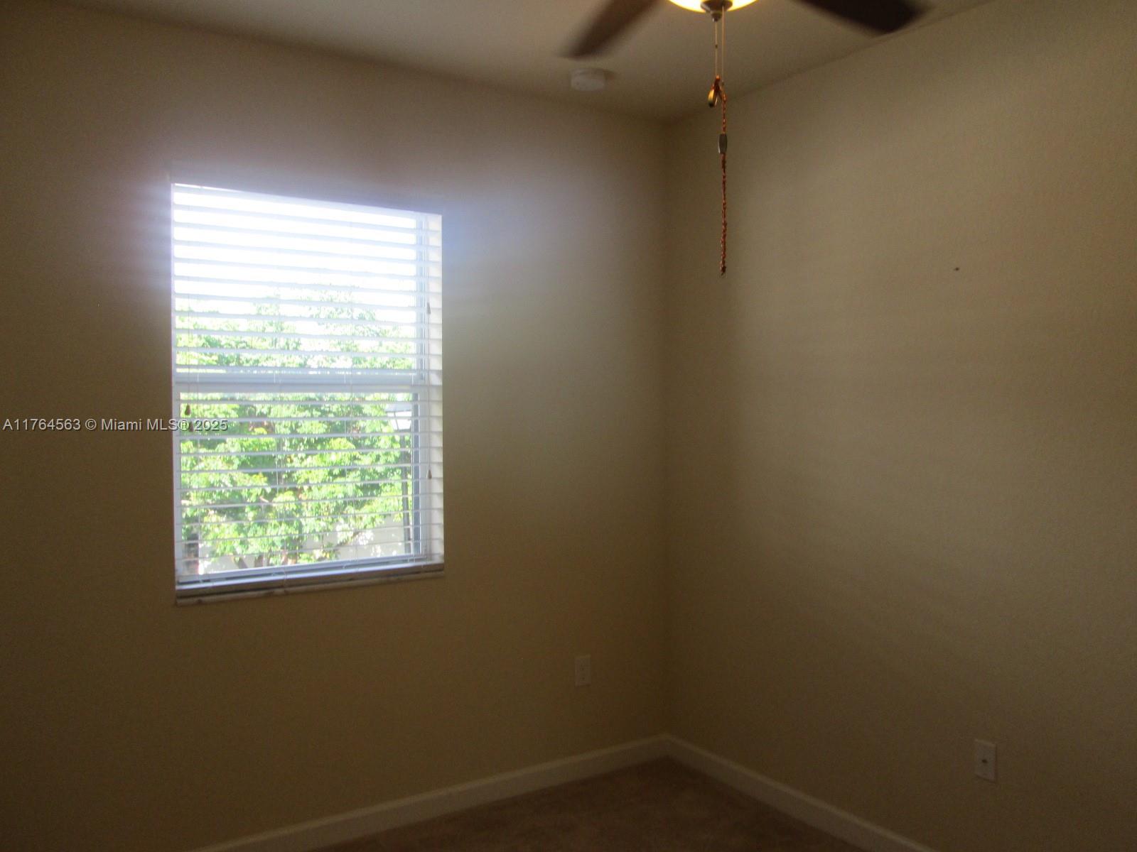 KENDALL COMMONS RESIDENTI - Residential