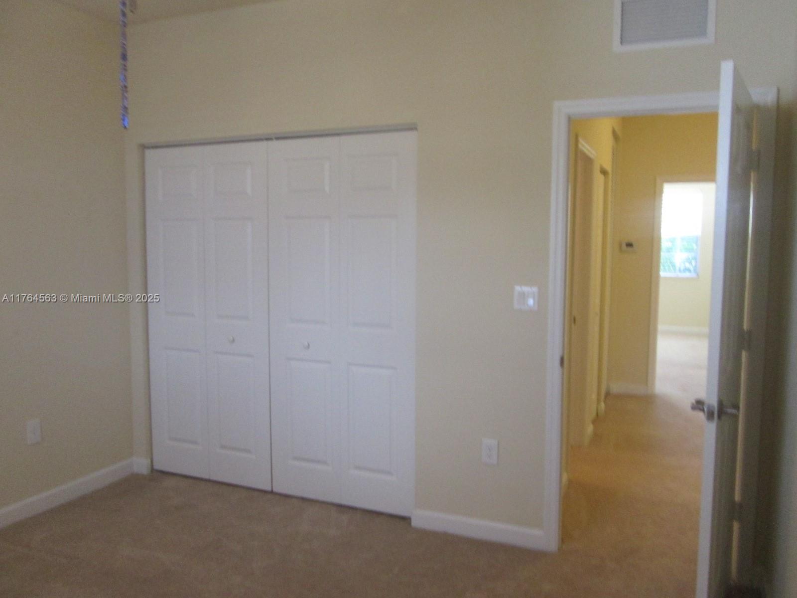 KENDALL COMMONS RESIDENTI - Residential