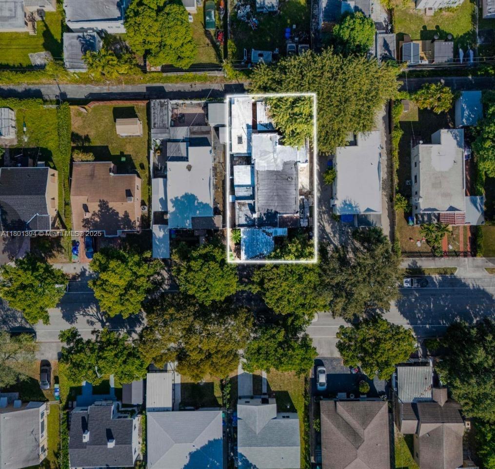 913 NW 46th St
