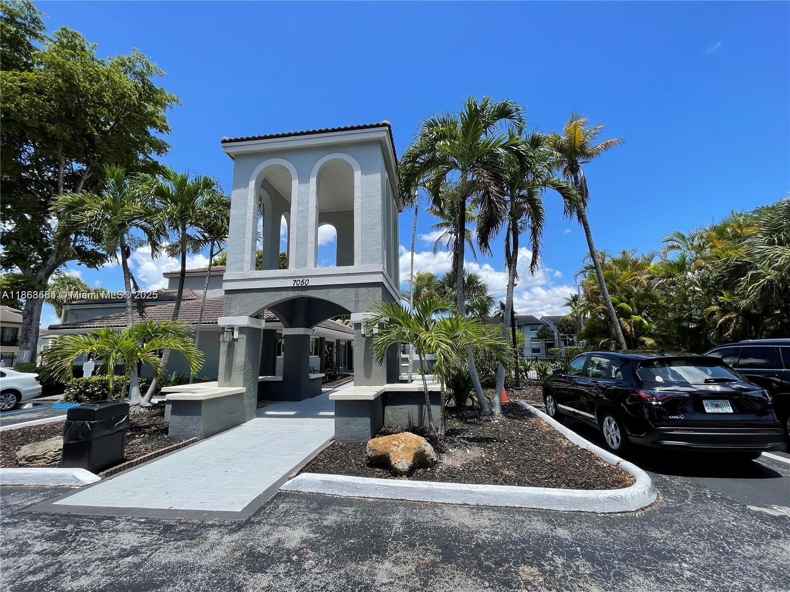 Nice unit in the heart of Miami Lakes. Close to major highways, shopping centers, main avenues, great schools. Two full bathrooms, two bedrooms, washer and dryer inside the apartment. Showings after 4:30 pm. New AC unit.