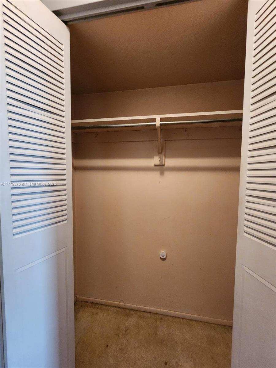 BUCKLEY TOWERS CONDO - EA - Residential