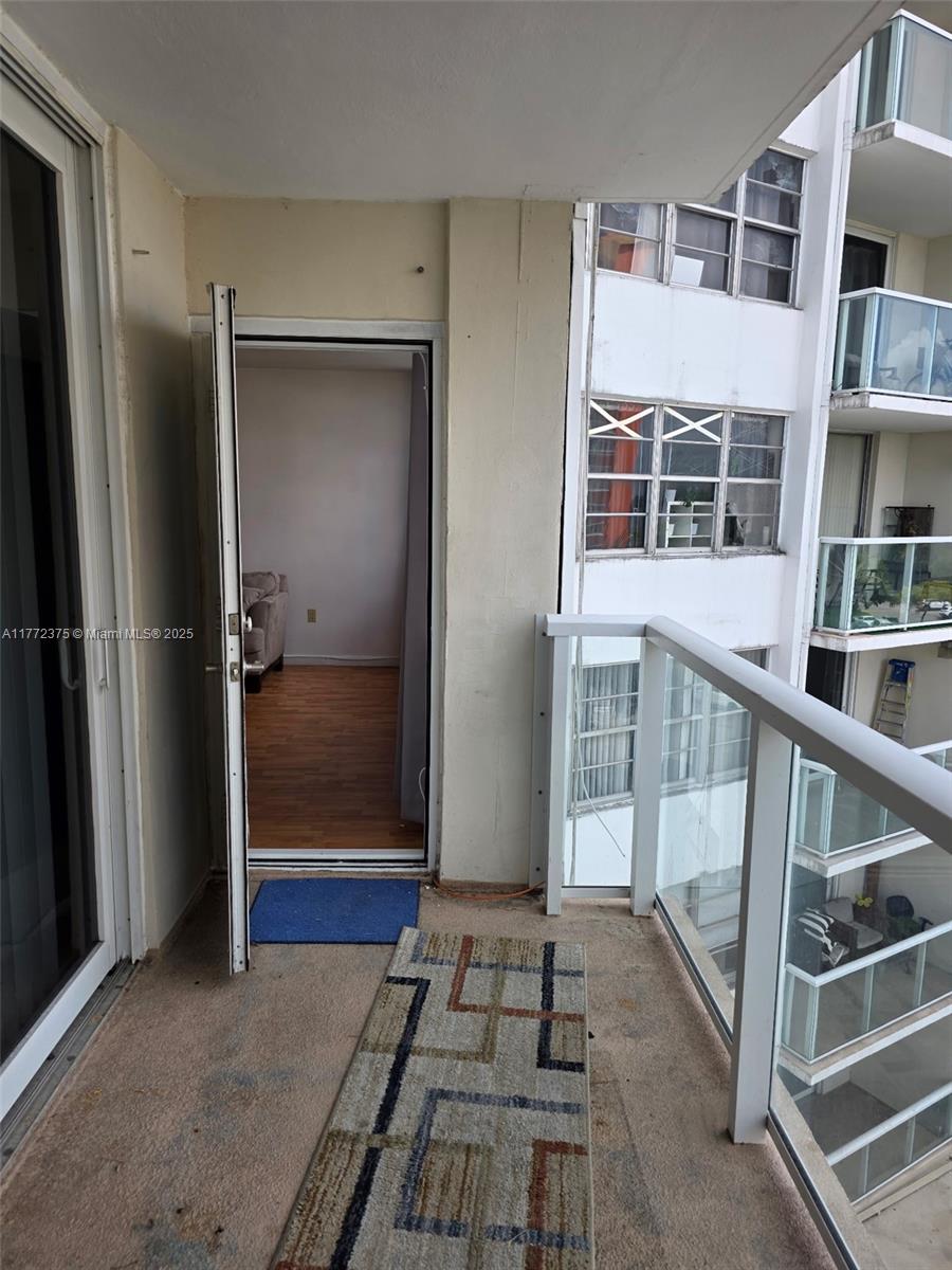 BUCKLEY TOWERS CONDO - EA - Residential