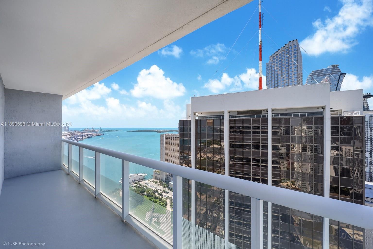 50 BISCAYNE CONDO - Residential