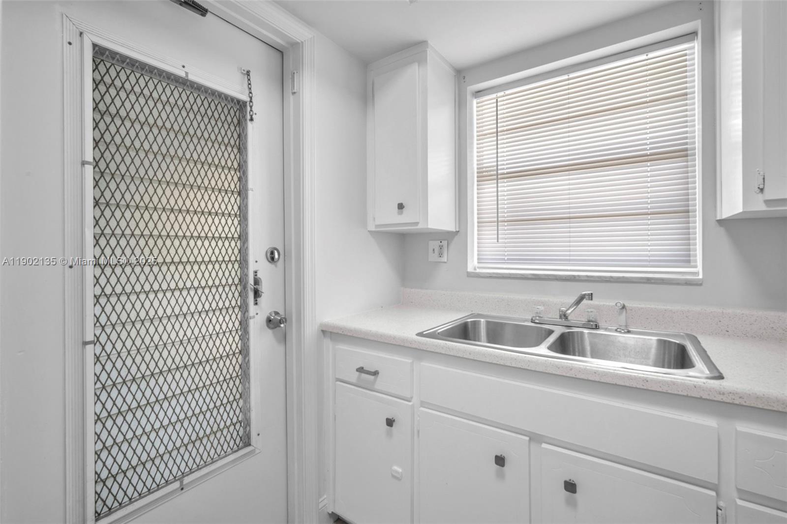 ASHLEY HOUSE CONDO - Residential Lease