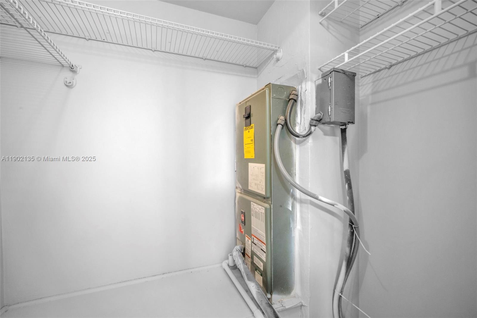 ASHLEY HOUSE CONDO - Residential Lease