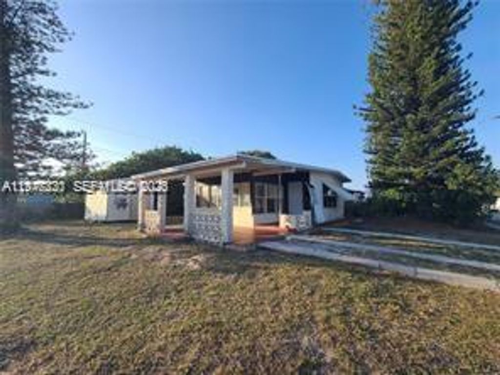 Photo of 1511 NE 40th St #0, Pompano Beach, FL 33064 (MLS # A11977230)