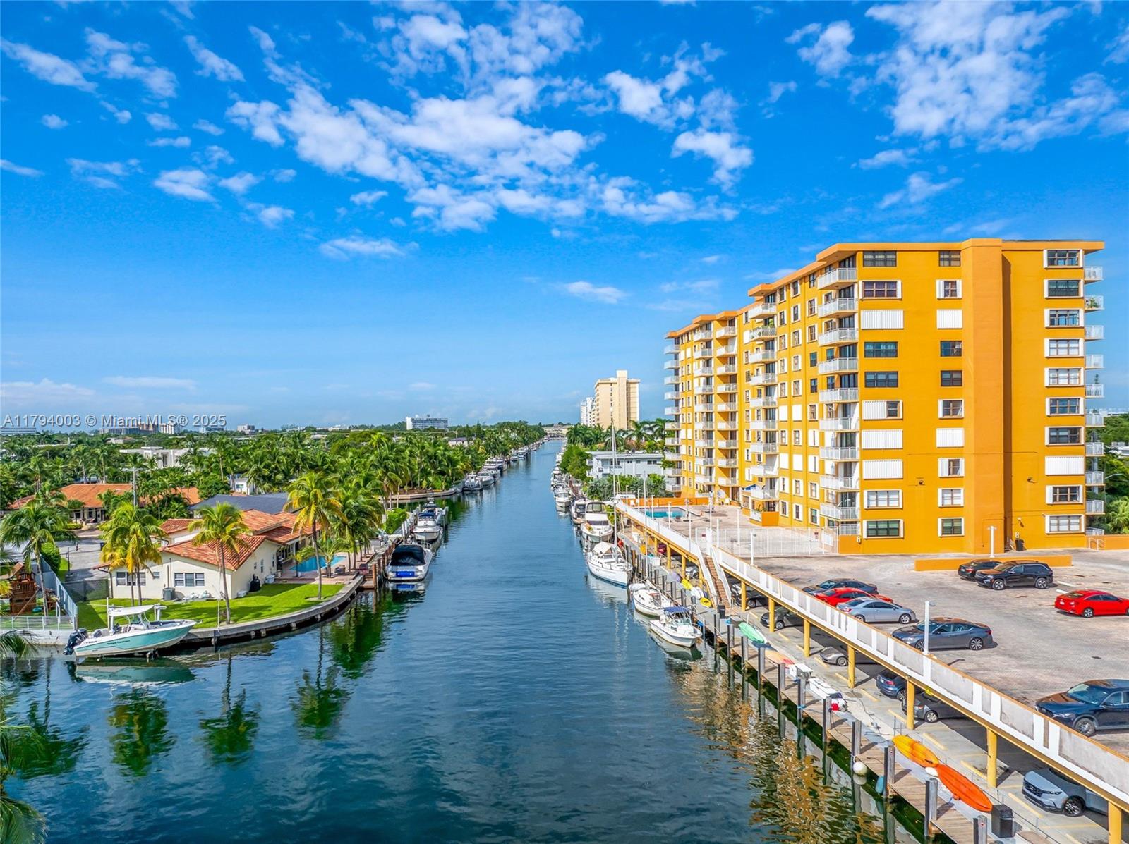 WATERSIDE TOWERS CONDO - Residential