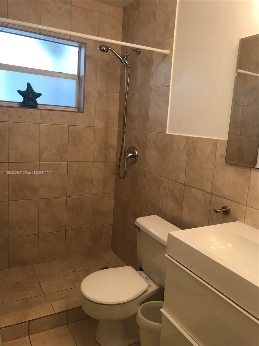 919 MICHIGAN CONDO - Residential