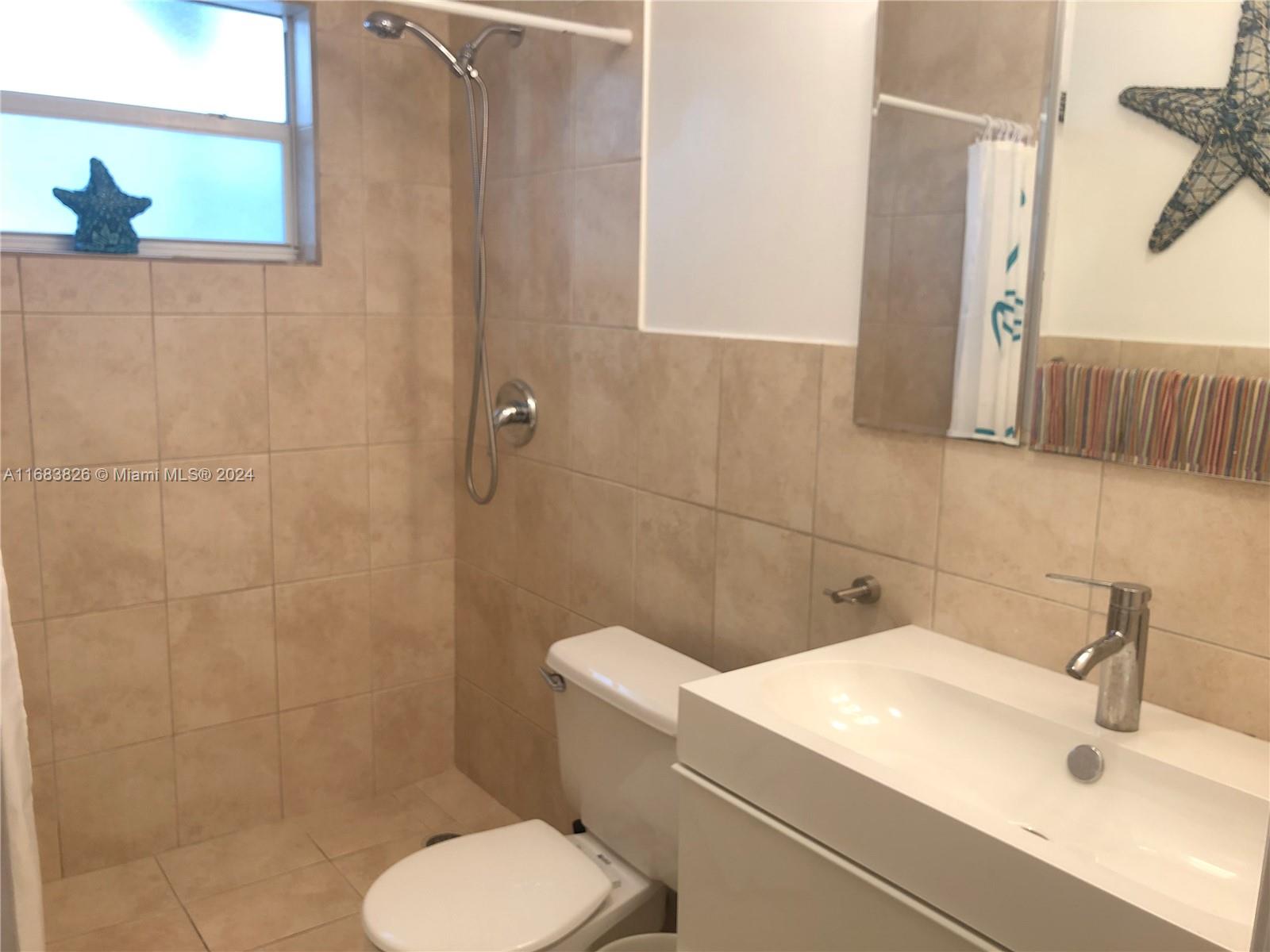 919 MICHIGAN CONDO - Residential