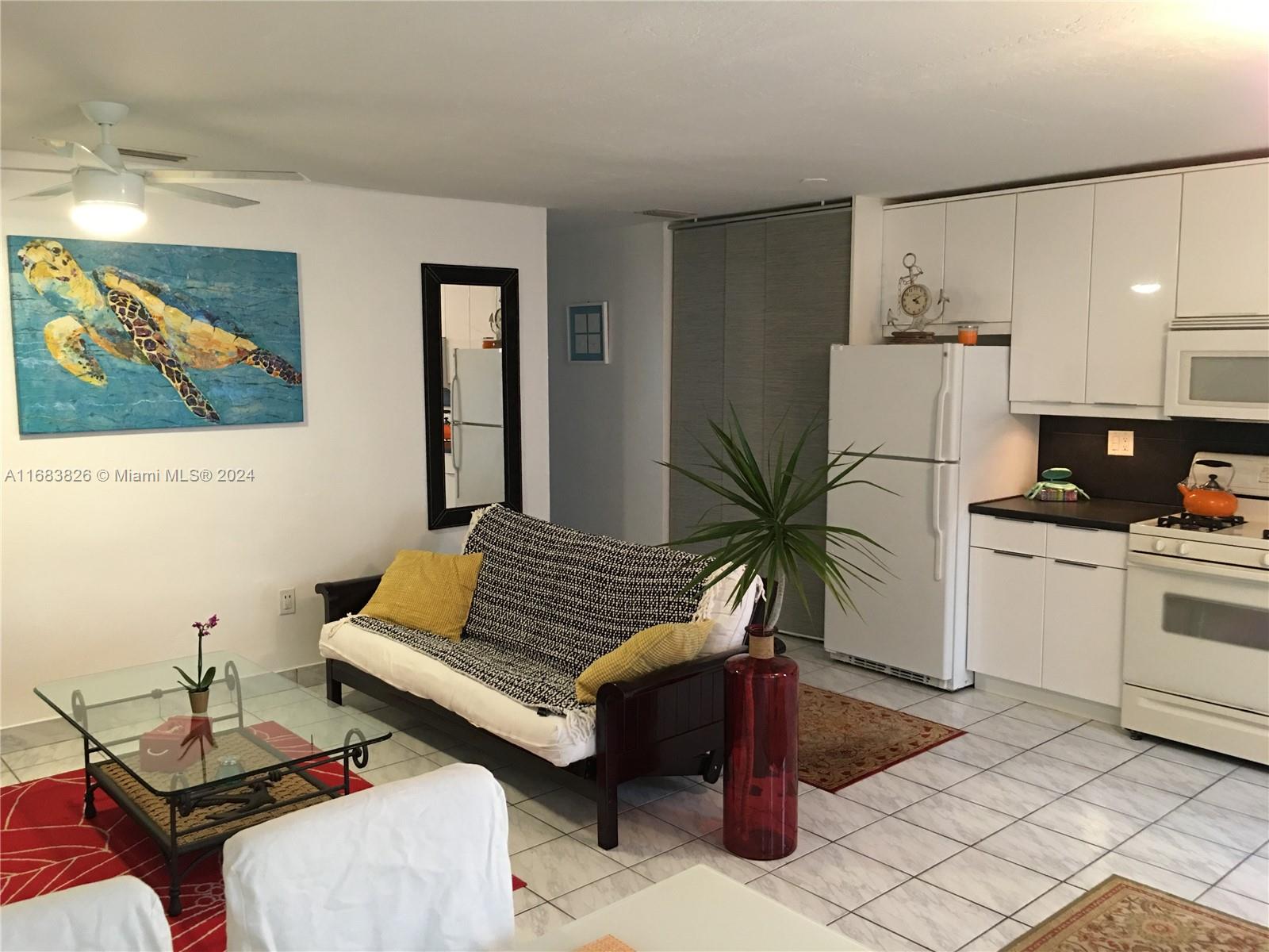 Property for Sale at 919 Michigan Ave 9, Miami Beach, Miami-Dade County, Florida - Bedrooms: 1 
Bathrooms: 1  - $249,000