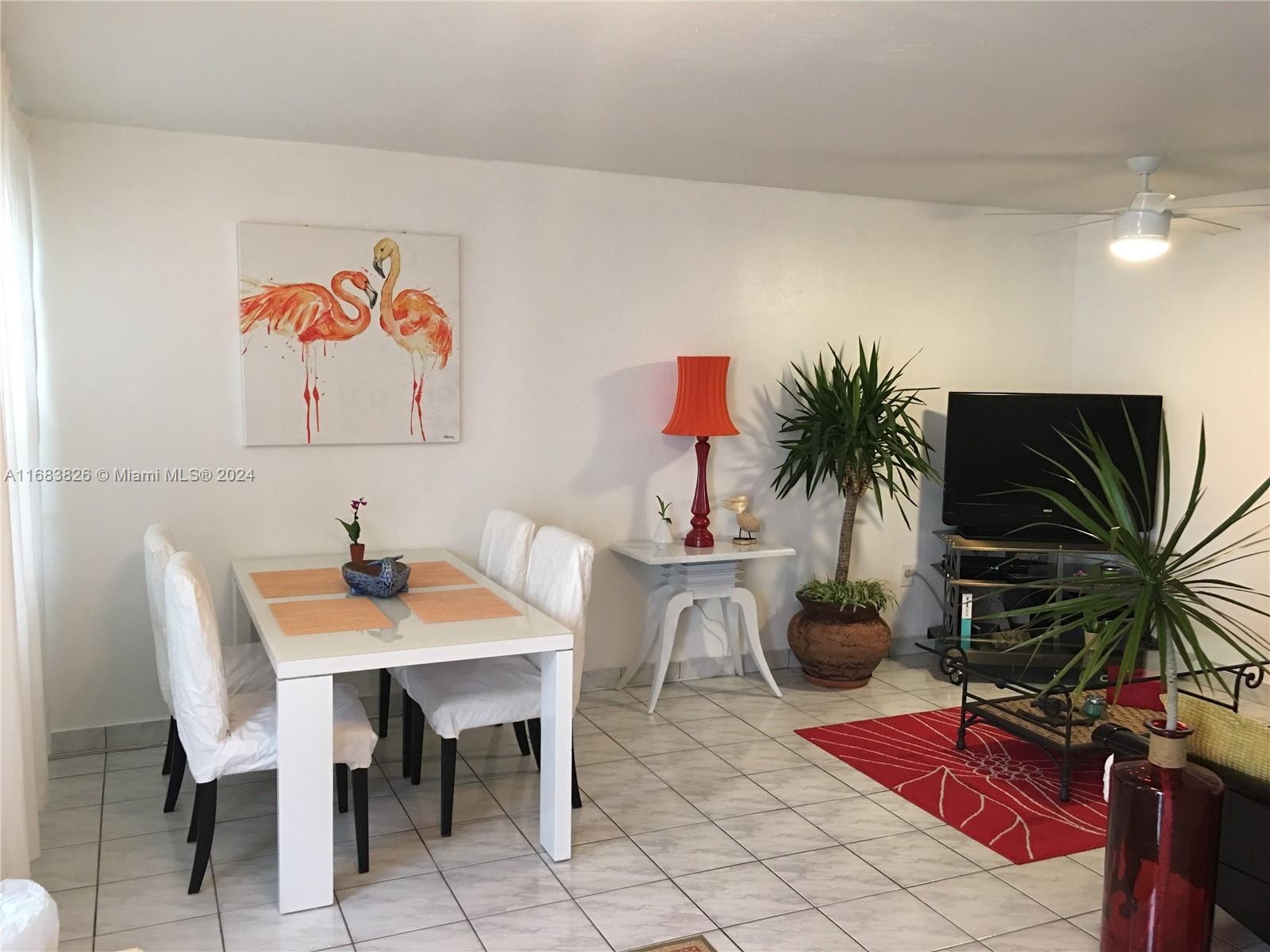 919 MICHIGAN CONDO - Residential