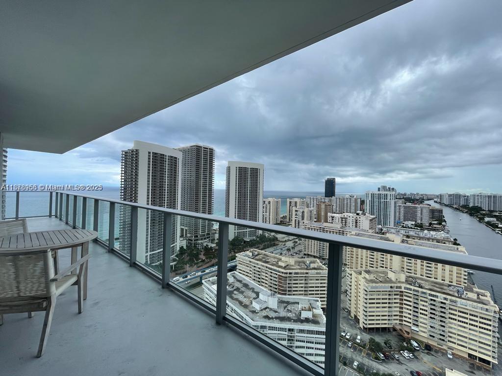 4010 SOUTH OCEAN CONDO - Residential