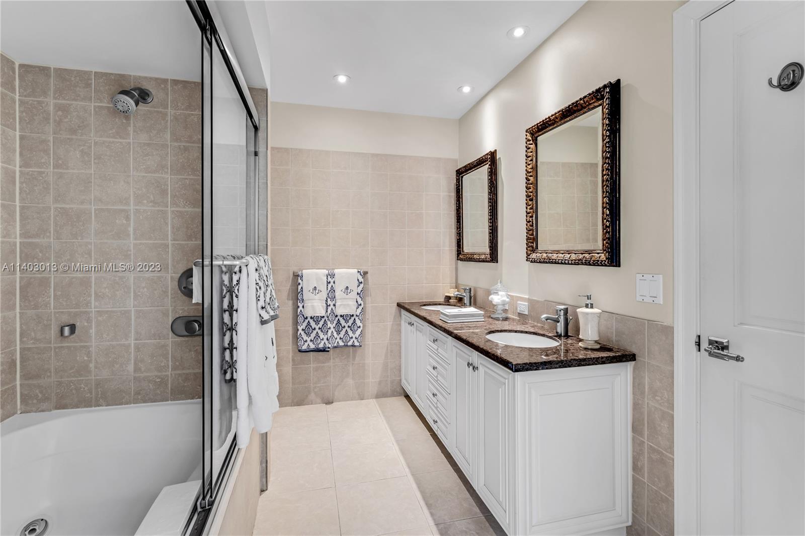 THE ELYSIUM - Residential