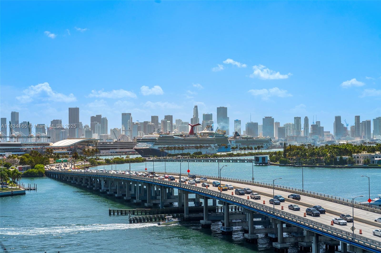 ICON CONDO - Residential