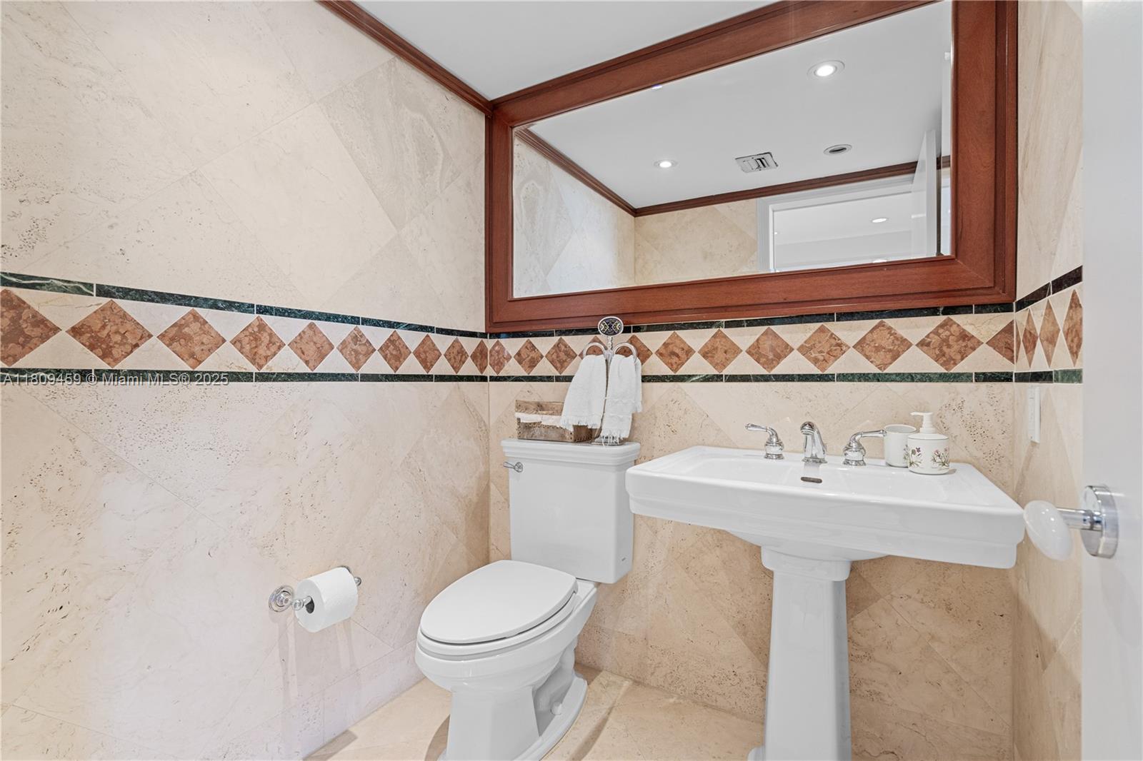 GROVE ISLE CONDO - Residential