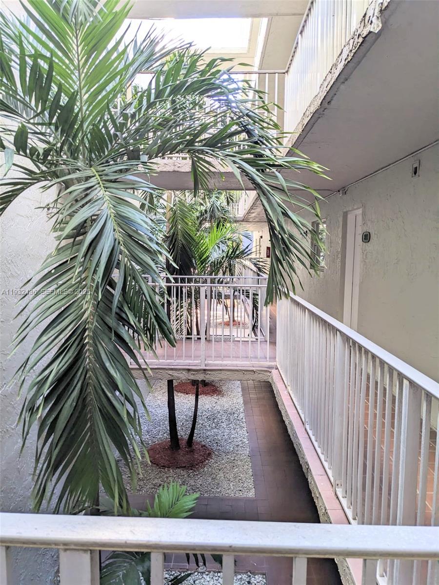 10000 NW 80th Ct 2211