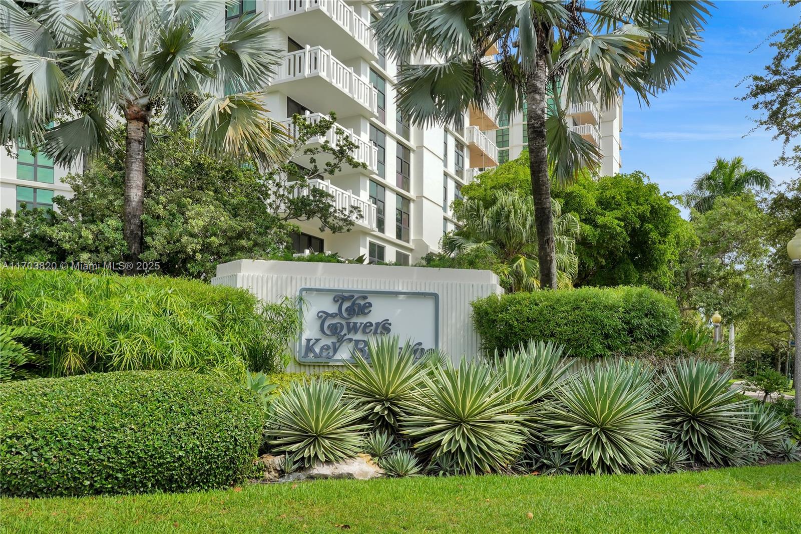 TOWERS OF KEY BISCAYNE CO - Residential