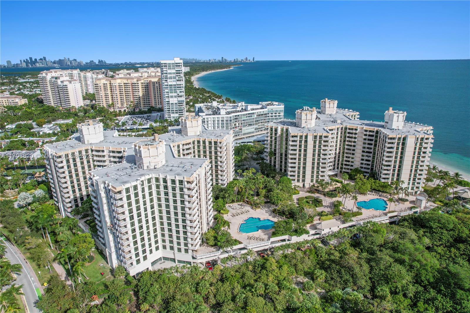 TOWERS OF KEY BISCAYNE CO - Residential