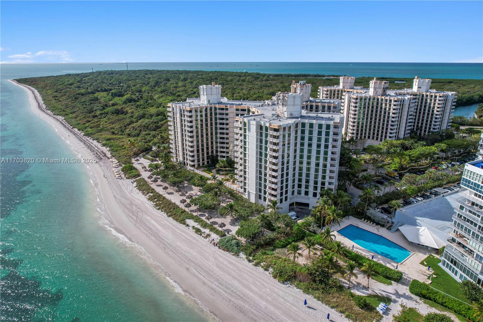 TOWERS OF KEY BISCAYNE CO - Residential