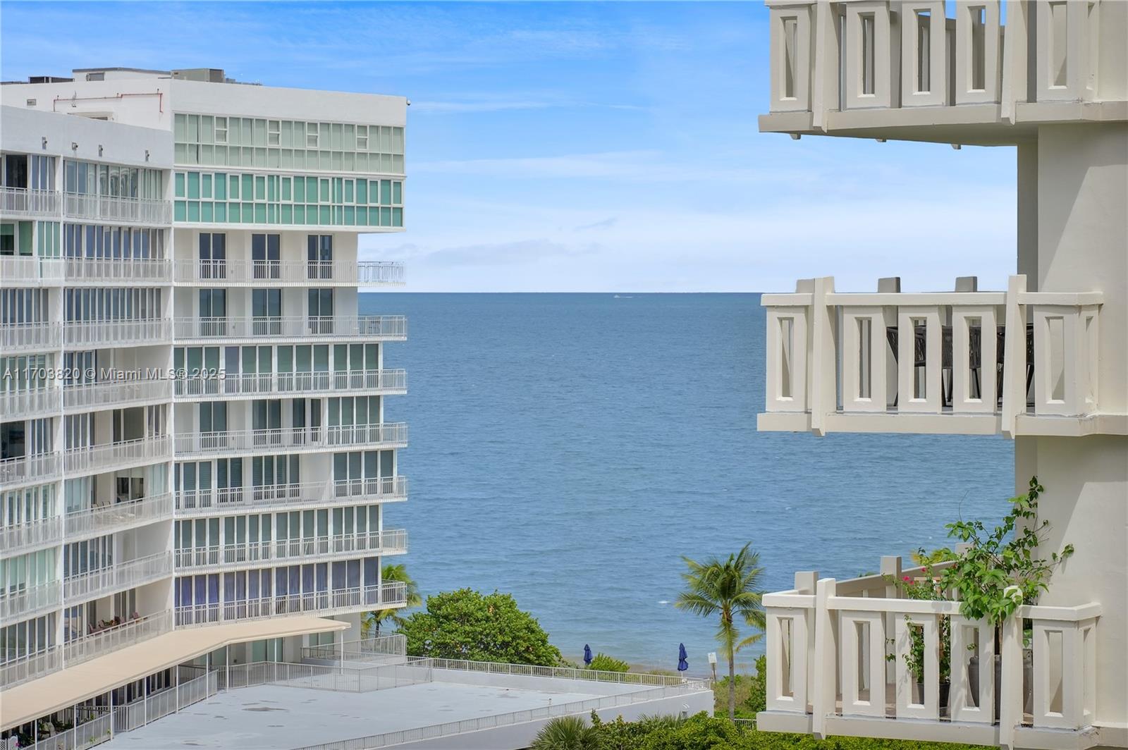 TOWERS OF KEY BISCAYNE CO - Residential