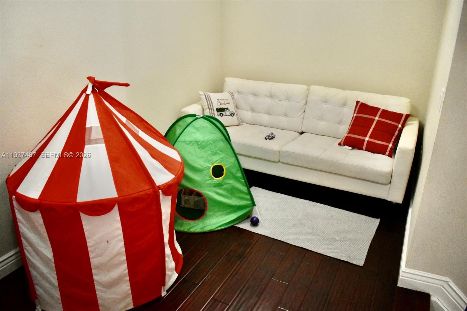 SAVANNAH PLAT 1 - Residential