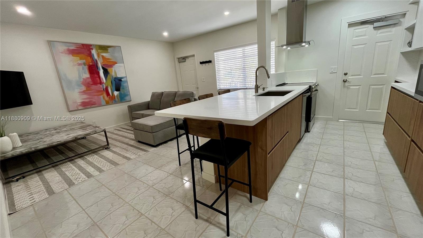 Waterway @ Hollywood Beach - Residential