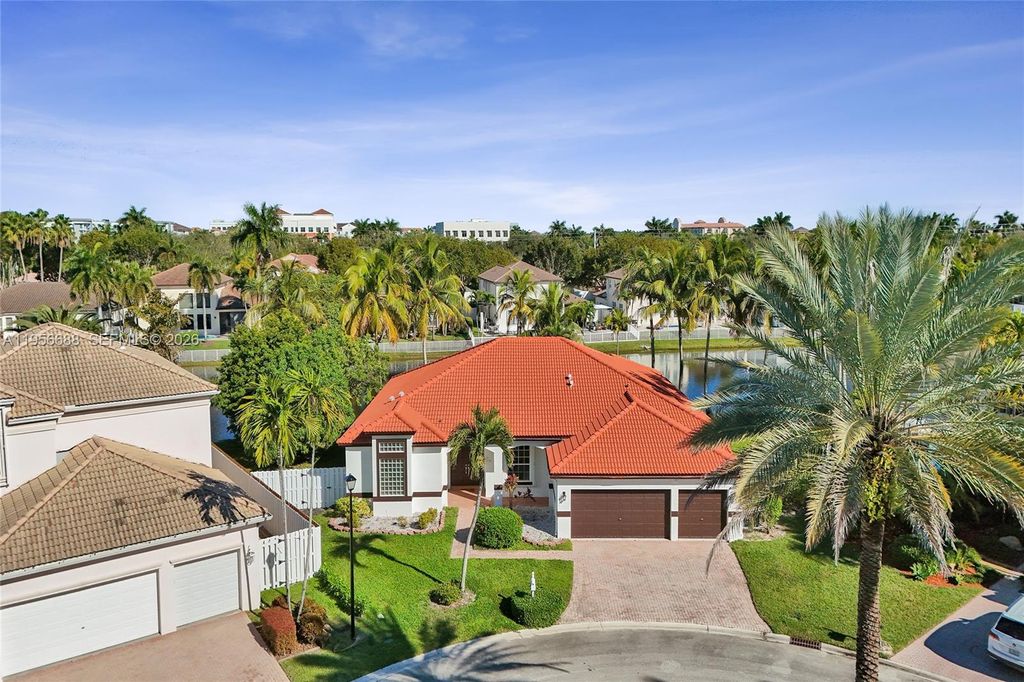 Photo of 14621 SW 35th St, Miramar, FL 33027 (MLS # A11956688)