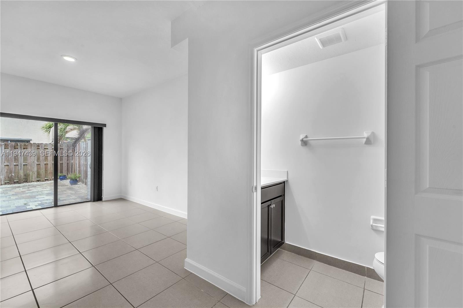 COCO PALM ESTATES - Residential