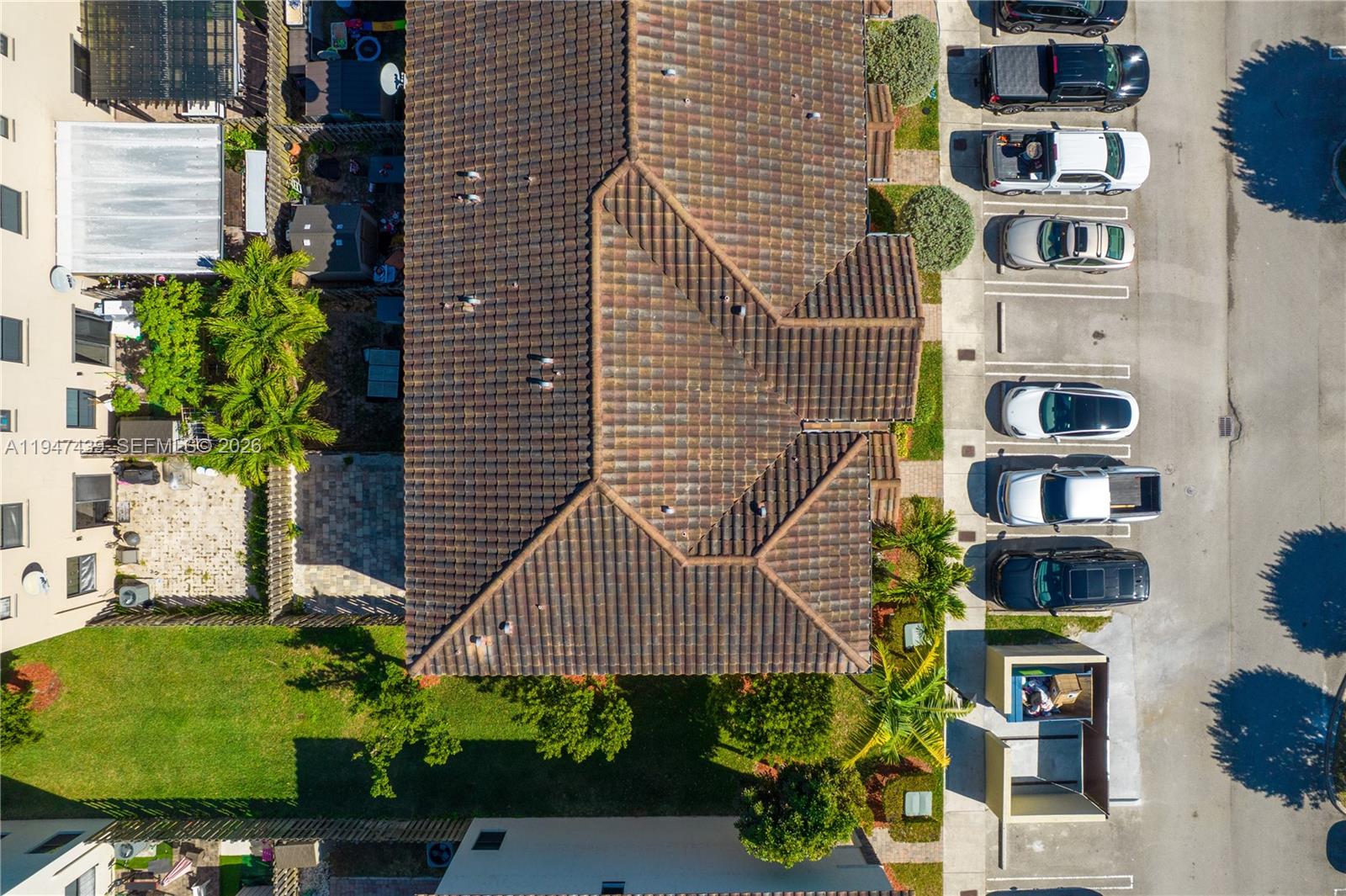 COCO PALM ESTATES - Residential