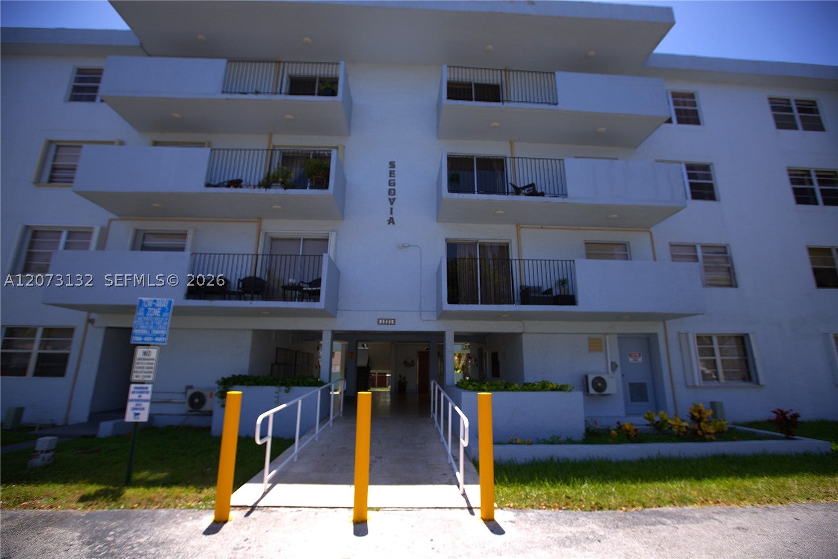1221 SW 122nd Ave 403, Miami FL 33184
