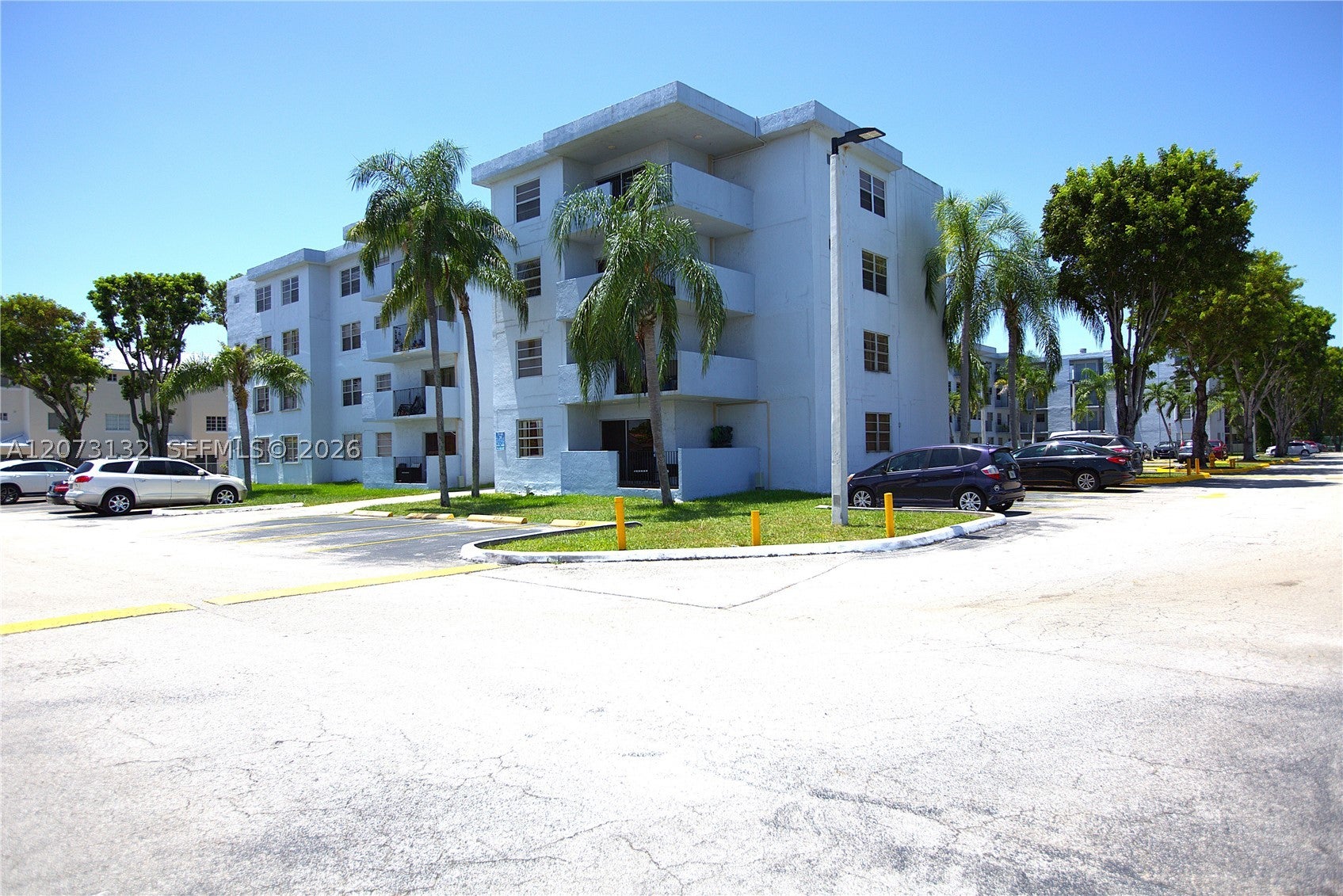 1221 SW 122nd Ave 403