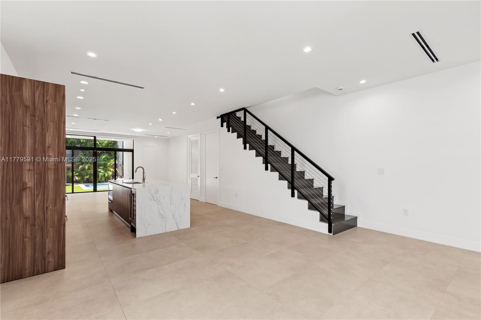 PALMHURST - Residential