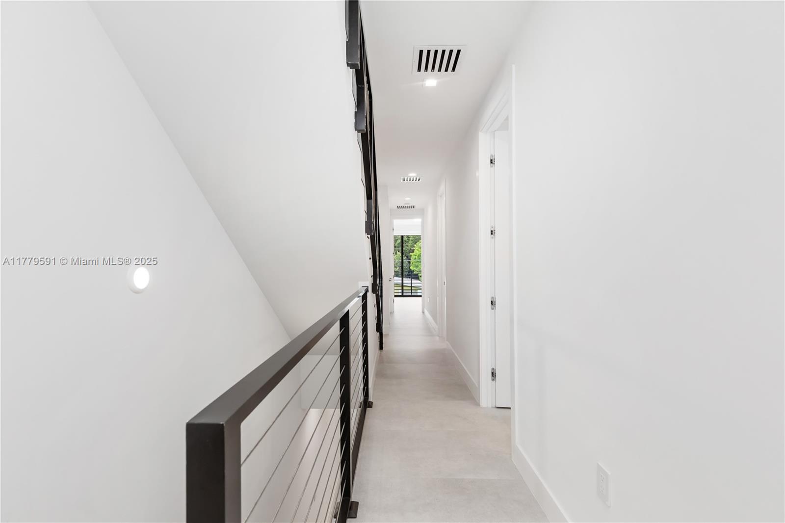 PALMHURST - Residential