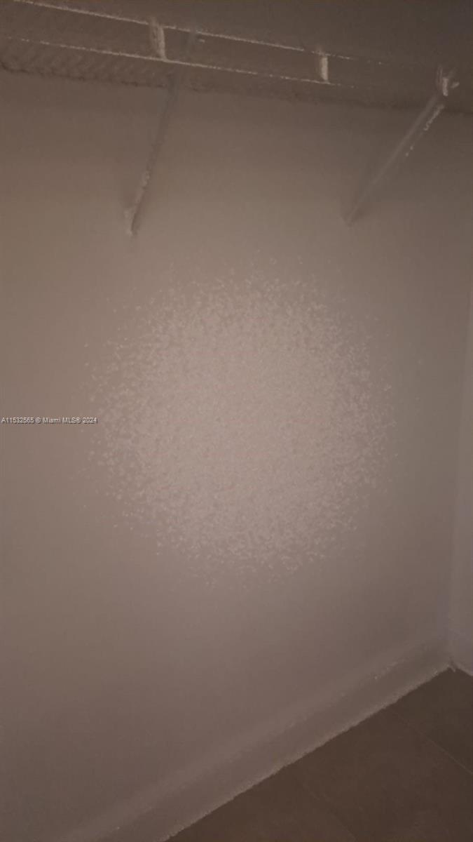 SHOMA COURTYARDS II AT RO - Residential