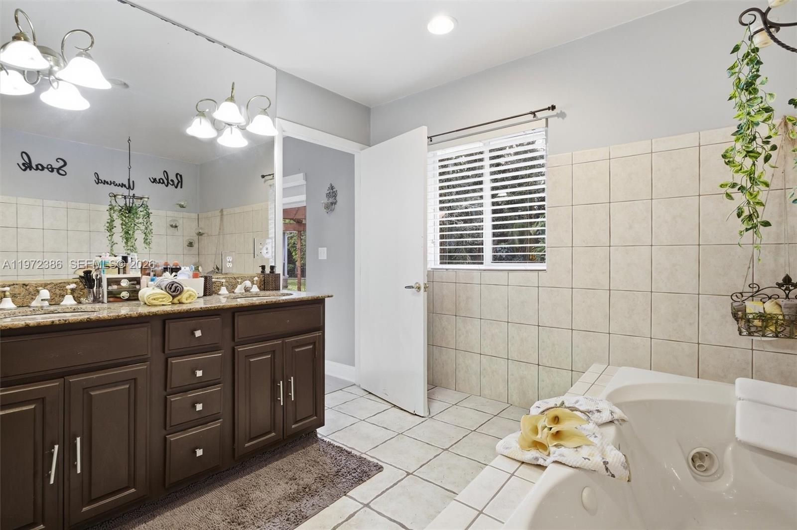 Plantation Acress - Residential