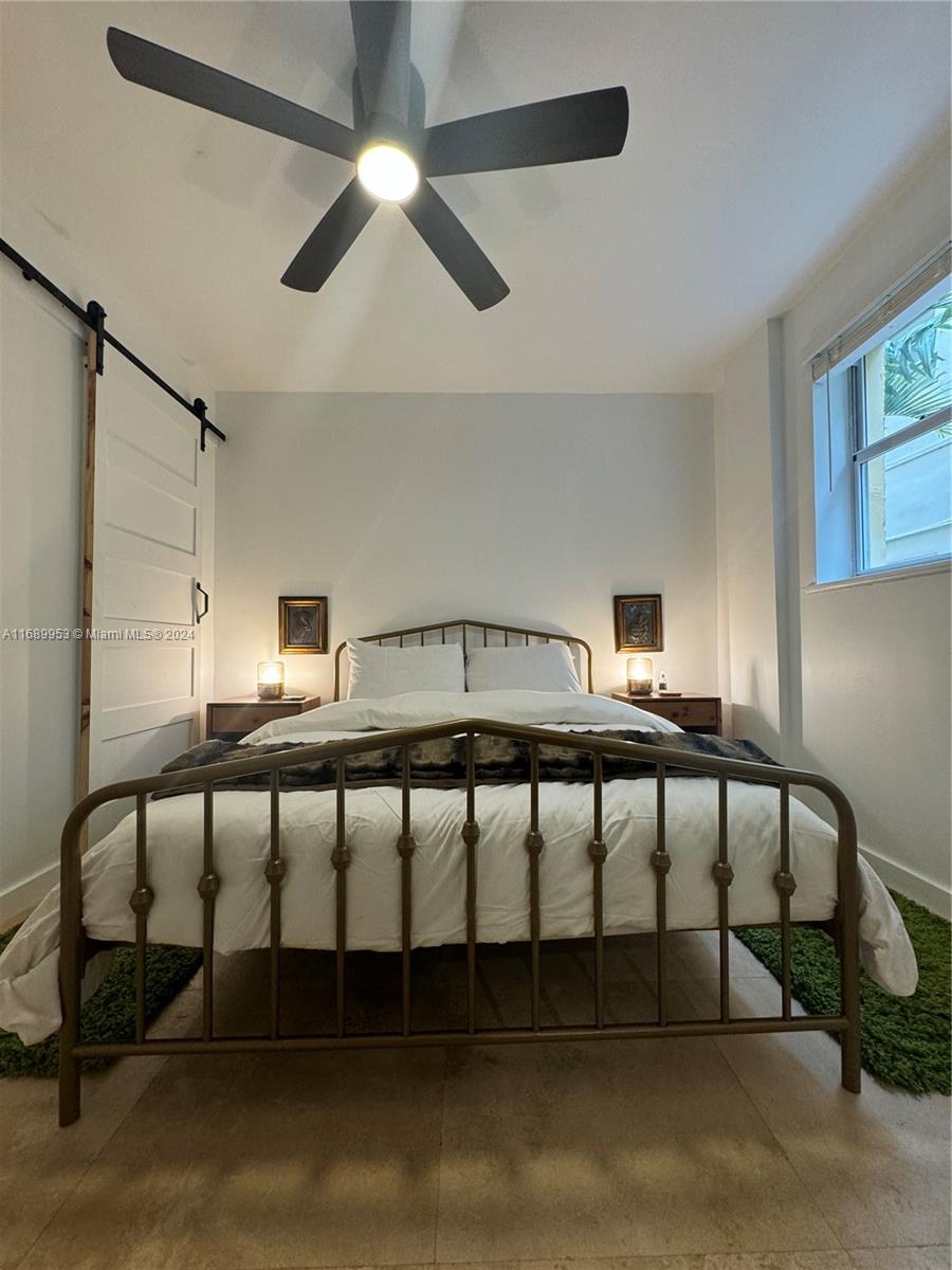 THE LINCOLN CONDO - Residential